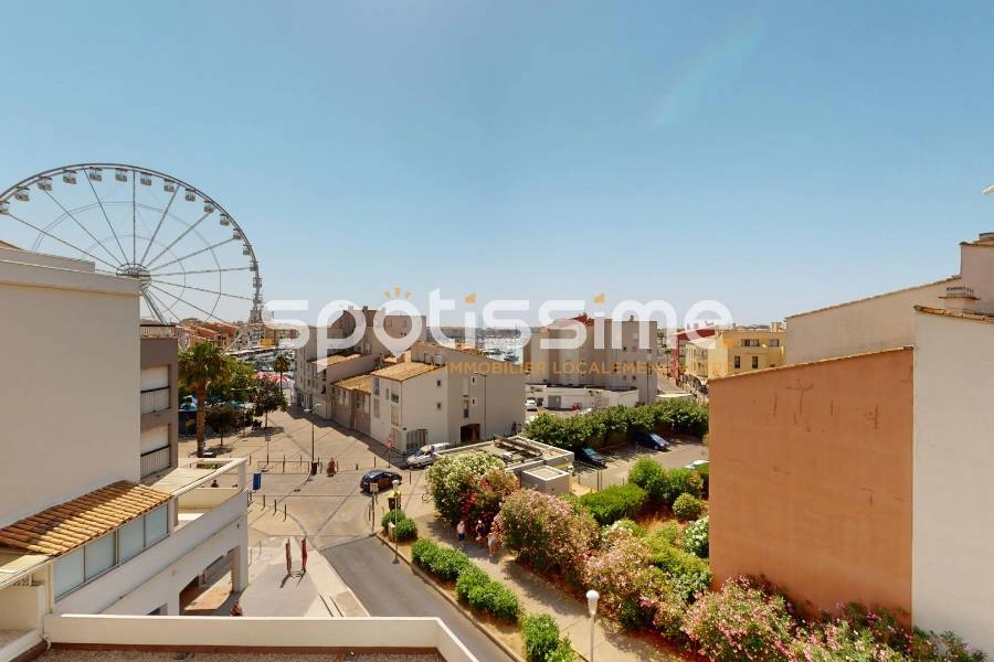 CAP D'AGDE, Centre Port, Studio Cabine climatisé au 3eme étage avec te