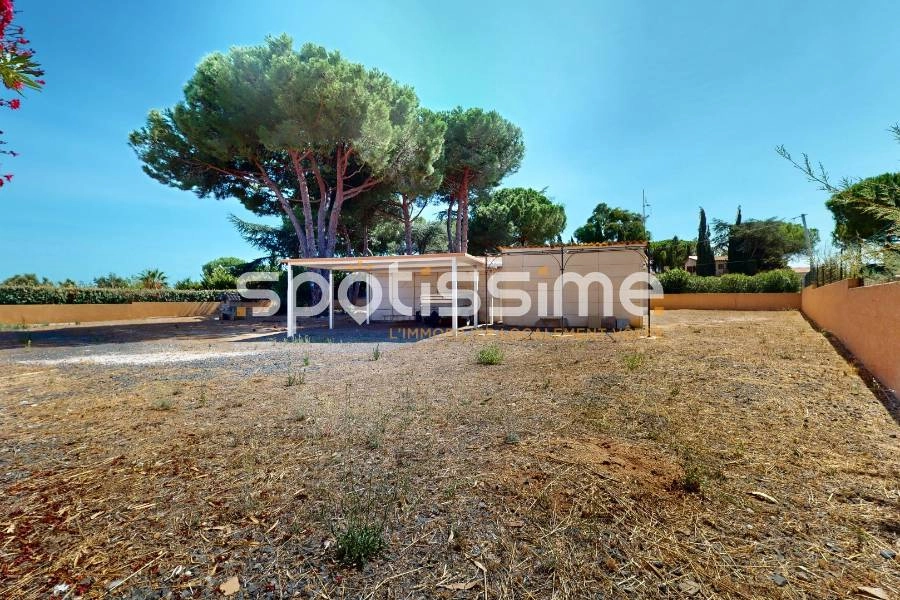 MARSEILLAN, Mougère,  Terrain plat arboré de 1235 m².