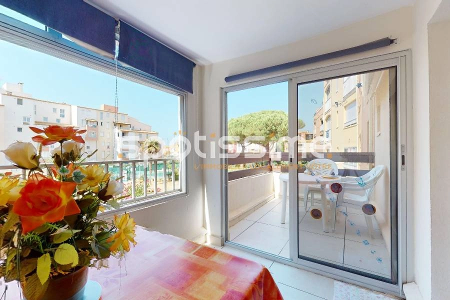 CAP D'AGDE - AVANT PORT, Grand T2 avec terrasse, piscine et parking