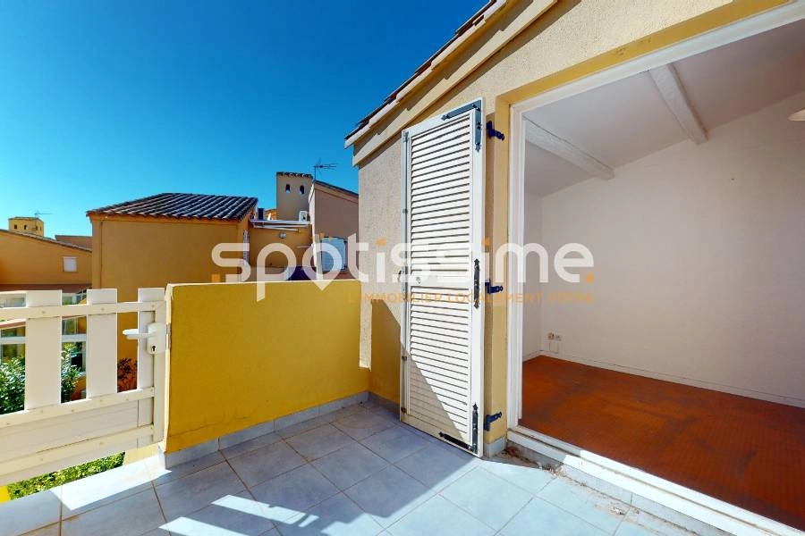 CAP D'AGDE, Roquille - Studio Mezzanine avec Terrasse et Parking Privé