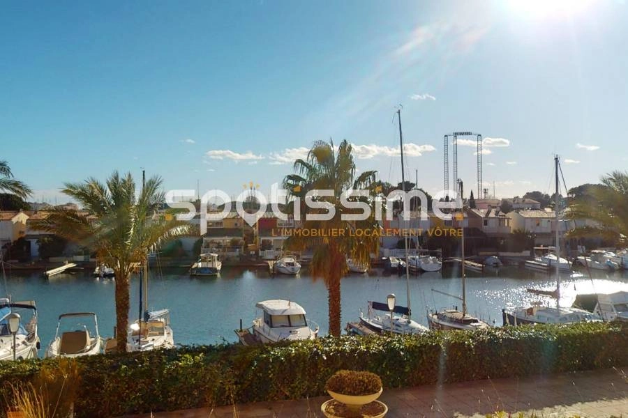 CAP D'AGDE, Port Malfato - Superbe studio, vue magnifique sur les bate