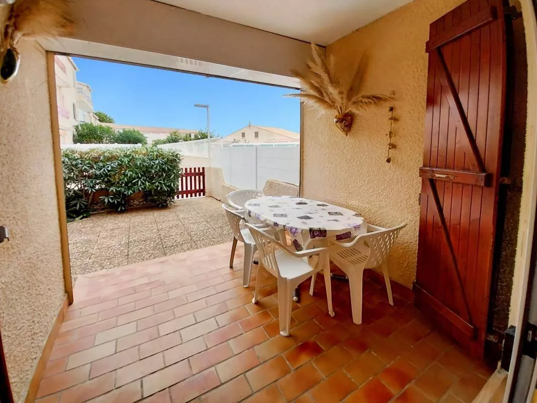 T2 cabine en rez-de-chaussée avec extérieur à Marseillan-Plage