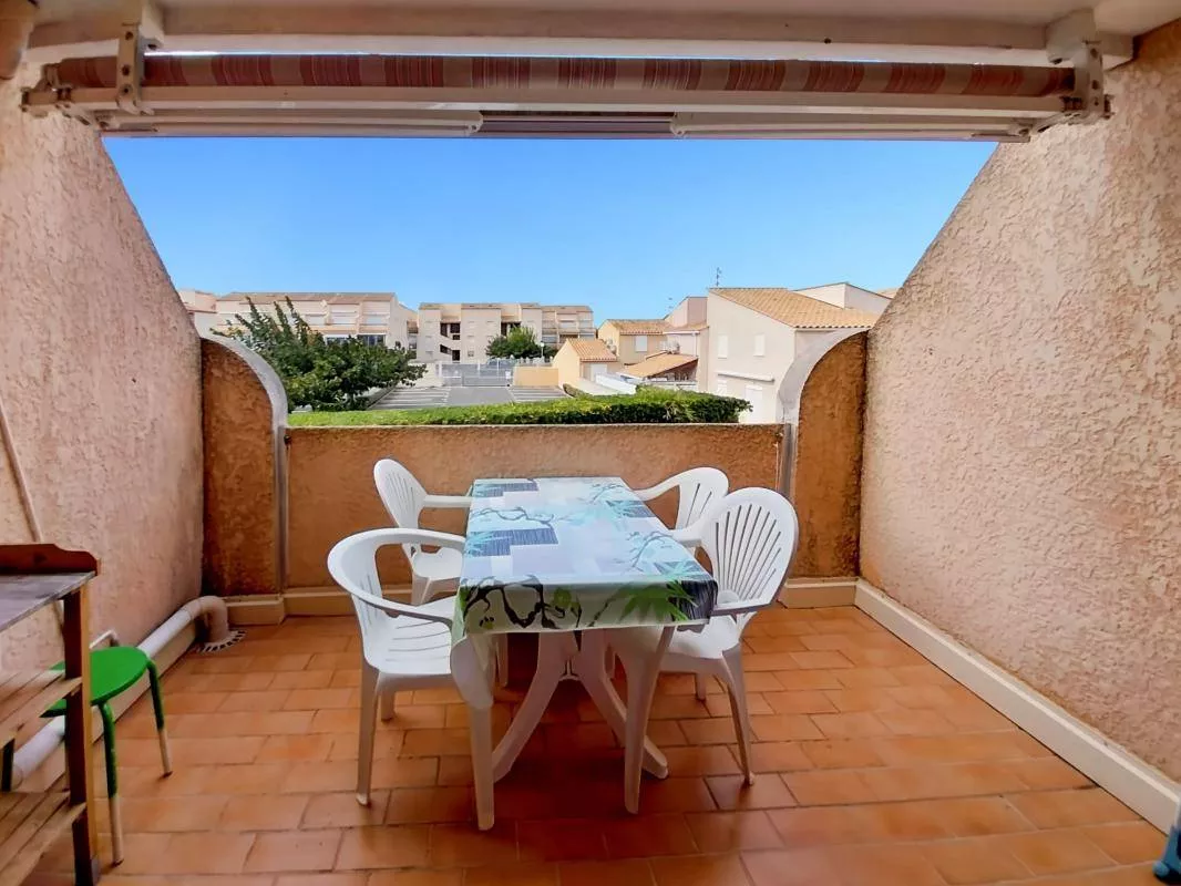 À vendre : Charmant T2 avec terrasse et parking à Marseillan Plage