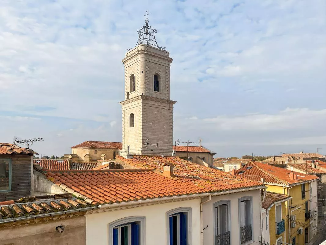 Vente incroyable maison de ville à Marseillan avec terrasse de toit