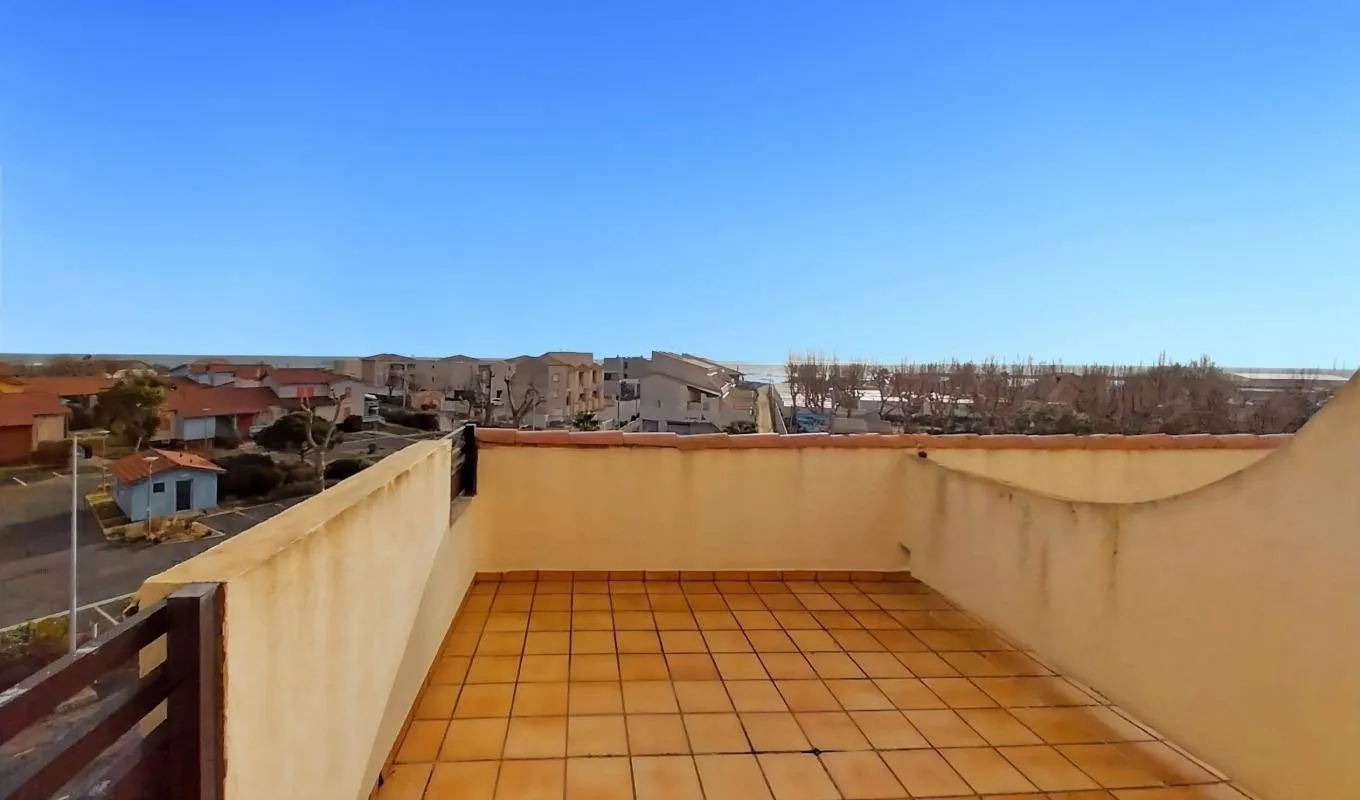 ✨ EXCLUSIVITÉ – Appartement avec vue mer à Marseillan Plage ✨