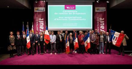 Portiragnes - Remise solennelle des drapeaux aux Anciens Combattants à l'Hôtel du Département