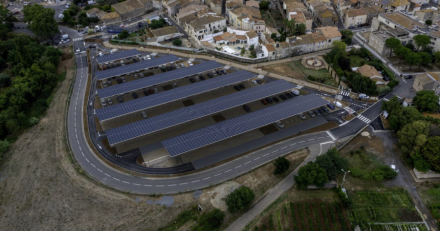 Bessan - Les élus valident l'installation d'ombrières photovoltaïques à l'espace Louis Baldy