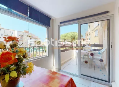 CAP D'AGDE - AVANT PORT, Grand T2 avec terrasse, piscine et parking