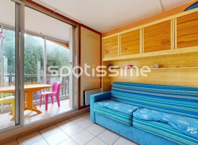 CAP D'AGDE - Mont St Martin, studio cabine dans résidence sécurisée 