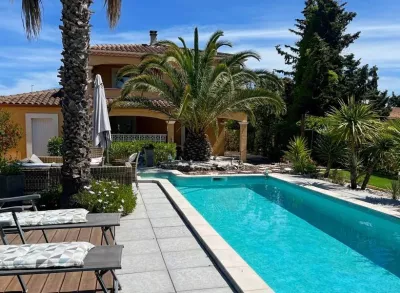 Superbe villa à Marseillan au calme sur magnifique jardin paysagé