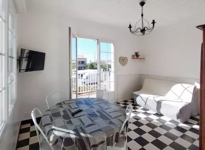 Vente Appartement T2 avec jardinet à Marseillan plage