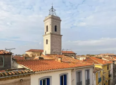 Vente incroyable maison de ville à Marseillan avec terrasse de toit